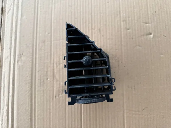 Oikea ilmanottohila OEM A4478300654 Mercedes Vito 447 image 2