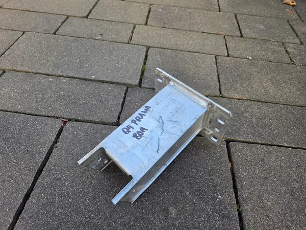 AUDI Q5 SQ5 80A Oikea Etu Kolarialue 80A807134 image 3