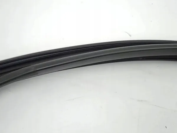 OEM AMD173754 Etuoven ikkunatiiviste VW T-Rocille image 10