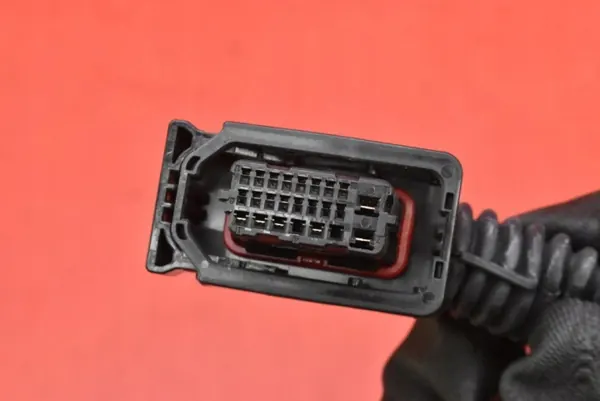 Harness Puerta Derecho Trasero OEM 91630-BE030 image 4