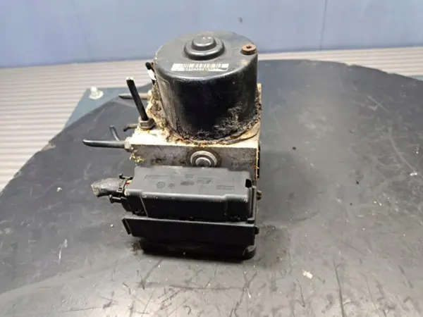 ABS/ESP-Pumpe OEM 1K0614517AA für Audi A3 8P image 4