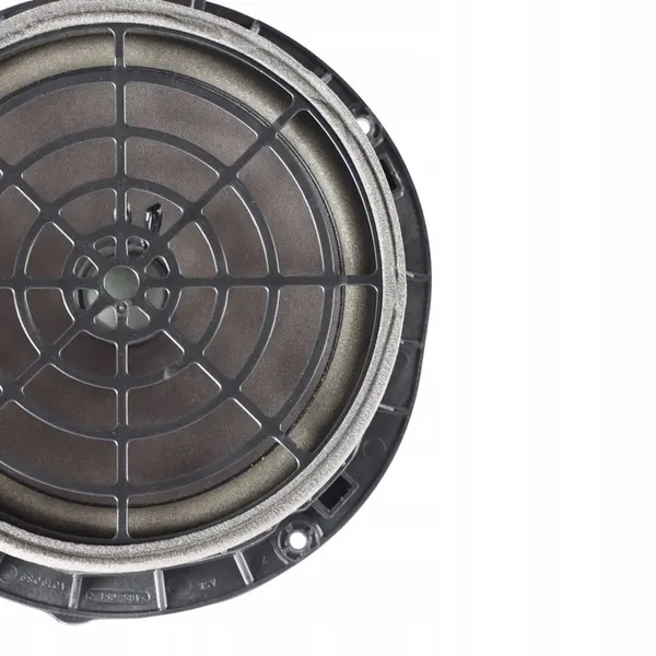 Alto-falante da porta dianteira Audi A4 S4 B9 2018 image 3