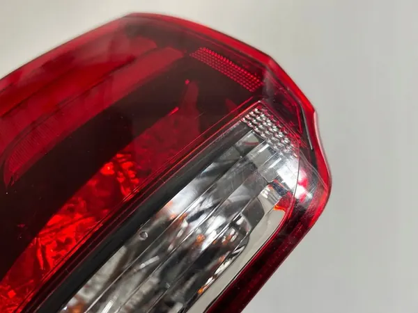 Lámpara LED trasera izquierda Mitsubishi Outlander III 2015-2022 OEM image 8