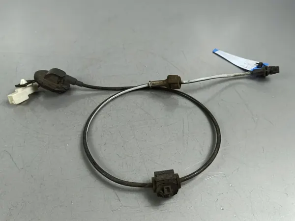 Mazda CX-5 Achter ABS-sensor OEM 71YK1900 image 2