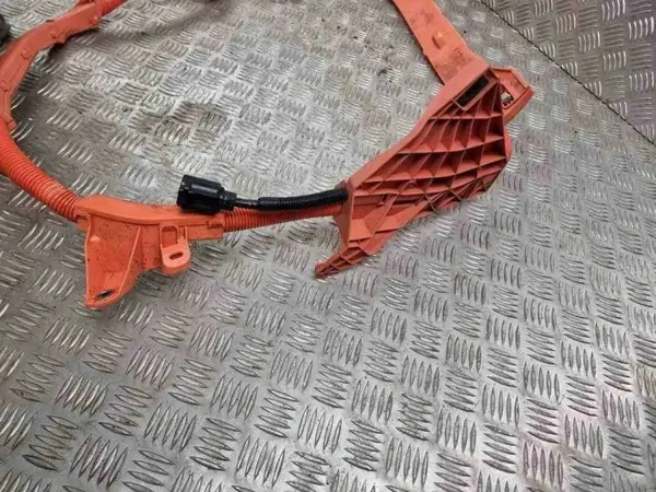 Fusible batería Lexus OEM 821H1 - Pieza usada image 4