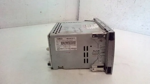 Radio Ford Kuga MK1 OEM BV4T-18C939-AB - Usado image 4