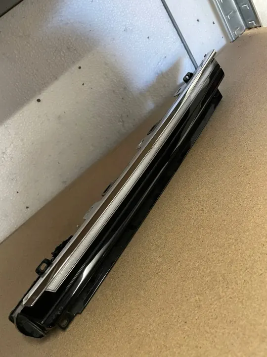 VW Golf 8 LED-bumper OEM 5H0941653C Links Voor image 3
