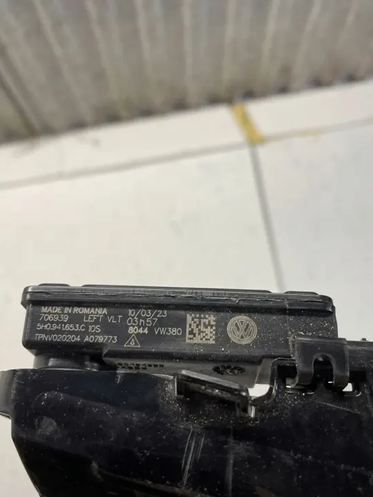 VW Golf 8 LED-bumper OEM 5H0941653C Links Voor image 5