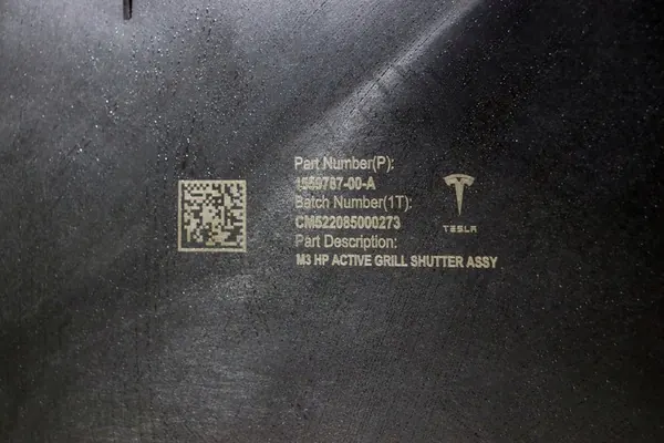 TESLA 3 GRELLA DE ADMISSÃO DE AR 1559787-00-A image 4
