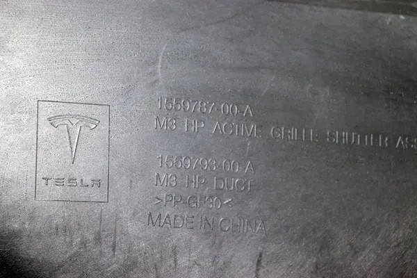 TESLA 3 GRELLA DE ADMISSÃO DE AR 1559787-00-A image 5