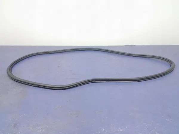 Skoda Superb III Lift HB Deurafdichting Achter Links OEM 3V5867368B image 2