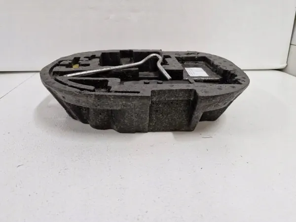 Inserción de rueda maletero CITROEN C4 Picasso I OEM 1 image 6