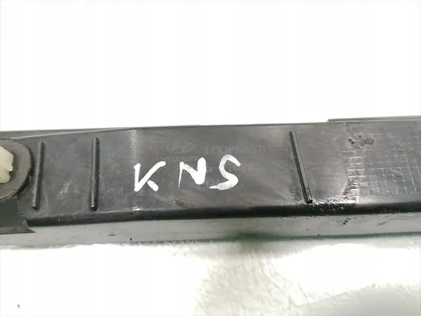 Suporte de para-choque dianteiro esquerdo Hyundai Santa Fe 2009 SUV image 4