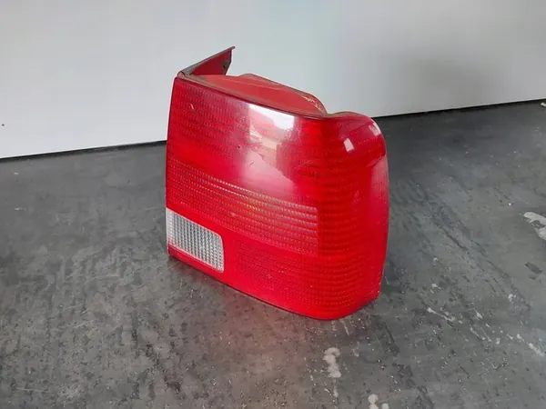 Luz Trasera Derecha Volkswagen Passat B5 image 6