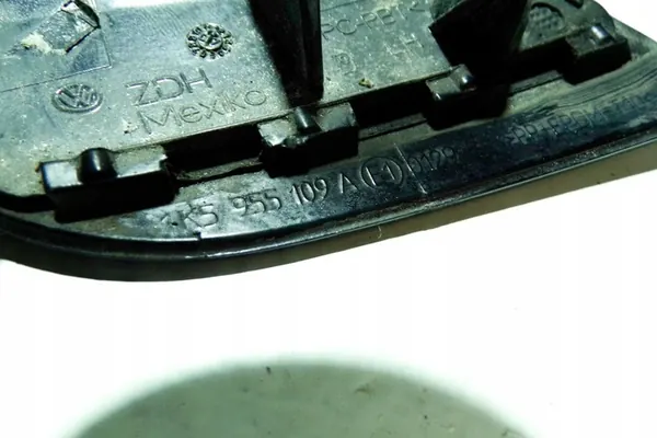 Tappo lavaggio sinistro VW GOLF V VARIANT 1.4L benzina OEM 1K5955109A image 2