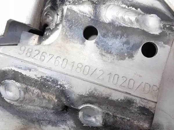 OEM 9825331880 Subchasis para Peugeot 2008 II image 8
