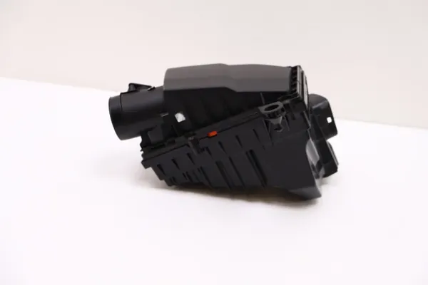 Volvo Luchtfilterhuis OEM 31370229 voor V60 II image 3