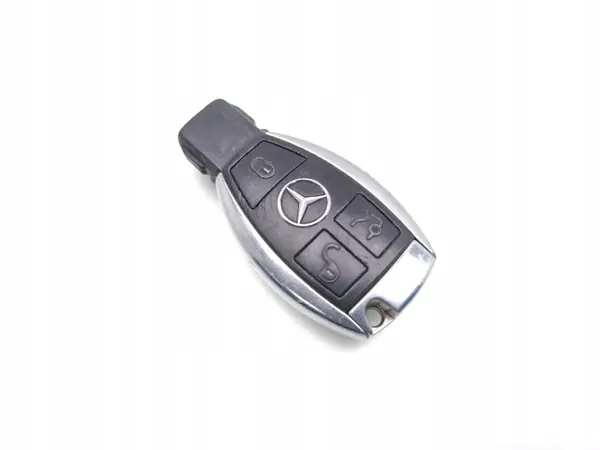 Mercedes-Benz Sytytysavain/Kortti OEM No MPN image 10