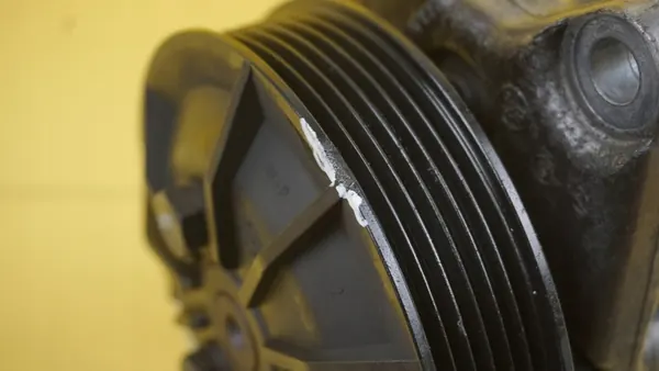 Bomba de direção assistida BMW E90 330i X5 X3 E60 E63 N52305AF image 5