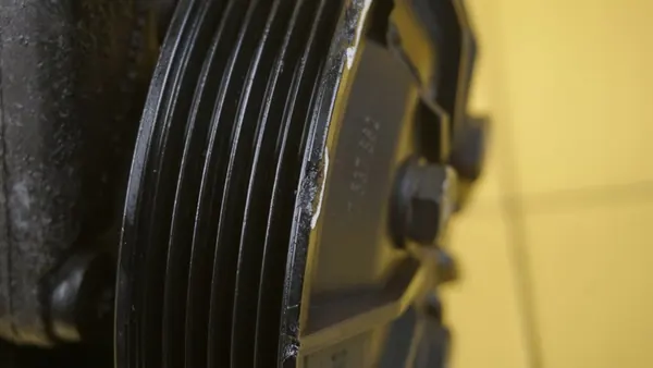 Bomba de direção assistida BMW E90 330i X5 X3 E60 E63 N52305AF image 7