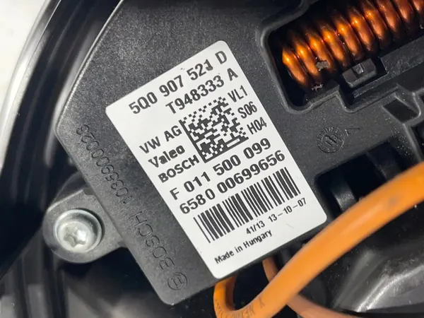 Värmefläkt Relä SKODA OCTAVIA III 5Q0907521D 1.6L image 2