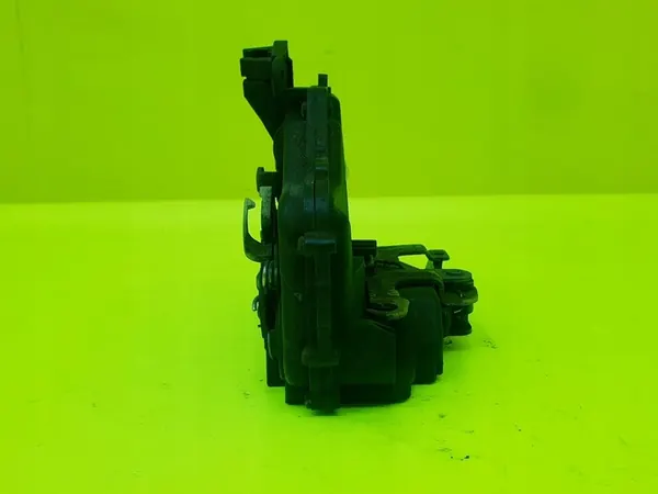 Fram höger dörrlås Audi TT 8N OEM image 6