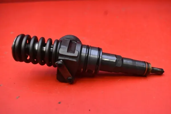 Gebrauchte VW Einspritzpumpe OEM 038135073BN Polo 4 image 4