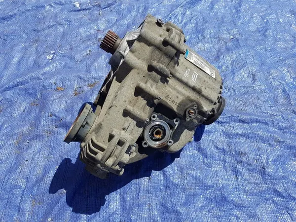 MERCEDES W251 W164 GL X164 REDUKTOR 1642801100 image 2