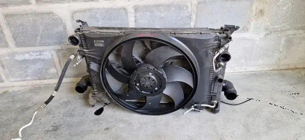 Mercedes C-klasse W204 3.0 CDI radiateurset OEM image 5