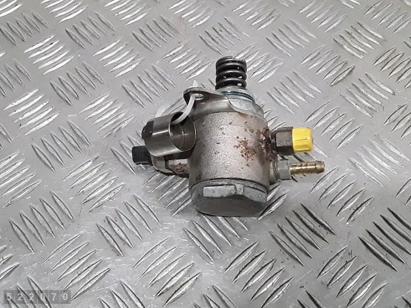 Pompe à carburant OEM 03C127026M pour VW Scirocco image 3