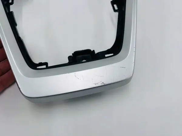 OEM OYT27035 Middenconsole Afdekking voor RAV4 V Hybride image 7