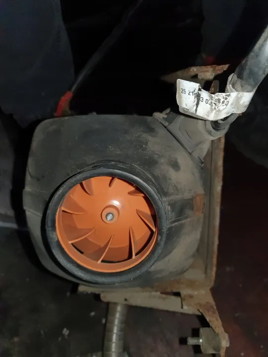 VW T4 WEBASTO 3.2KW DIESEL image 3