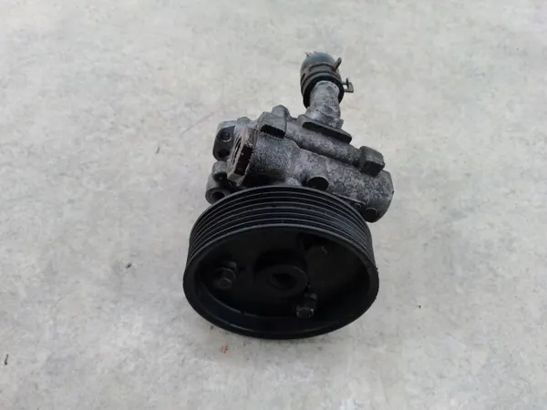 Nissan servostyrpump OEM 8200193992/A image 3