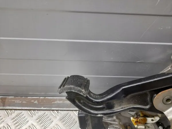 Vänster handbromshandtag Ford F150 FL3Z2780C image 3
