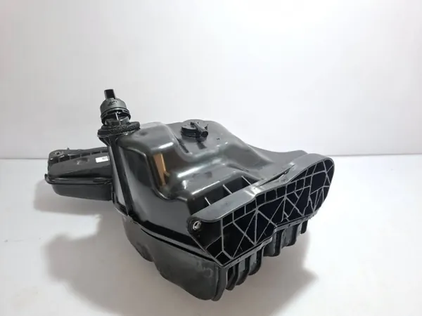 Pompe de dosage AdBlue VW Sharan 2019 OEM 7N0131877M image 5