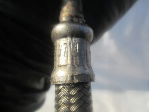 Tubo de óleo Audi Q7 A8 D3 4.2 TDI image 8