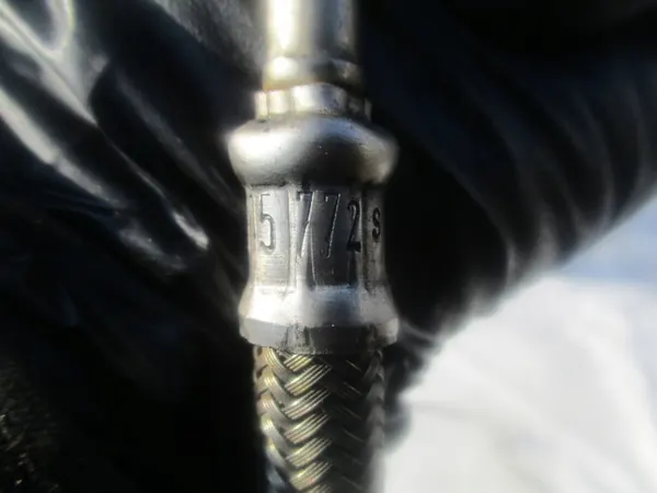 Tubo de óleo Audi Q7 A8 D3 4.2 TDI image 9