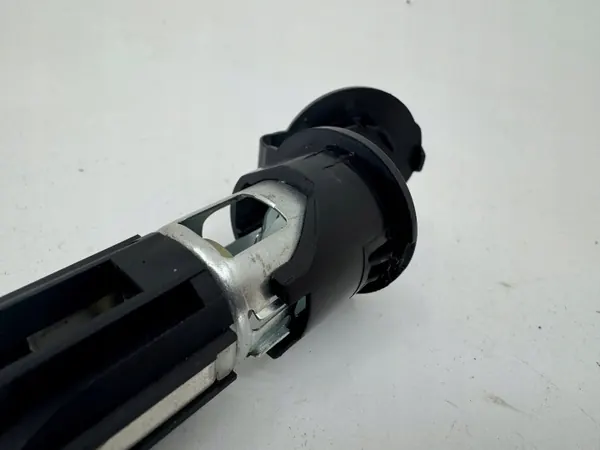 Tomada isqueiro dianteira OEM LAA10938 image 5