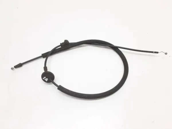 Cable cierre capó VW OEM 561823535 Passat B7 image 2