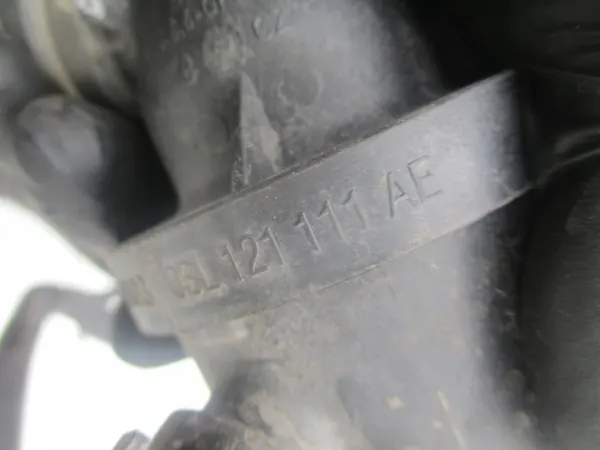 Vesiputkiston kokoonpano Audi A3 Q3 Skoda Seat VW Golf VI 2.0TDI image 2