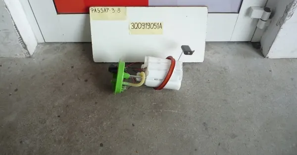 Bomba de combustível VW Passat B8 image 2