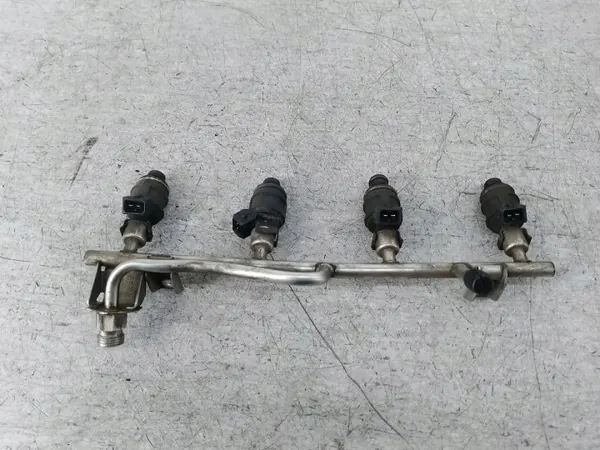 OEM LISTWA WTRYSKOWA BENZYNA OPEL ASTRA G BERTONE 1.8 16V image 2