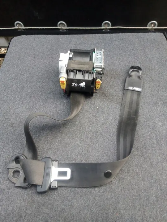 OEM 8T0857705 Bältesspännare Fram Vänster/Höger image 2