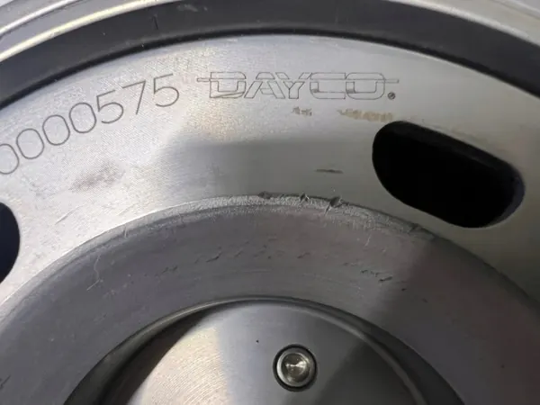 Mercedes Vääntövärinävaimennin OEM A2820350600 image 4