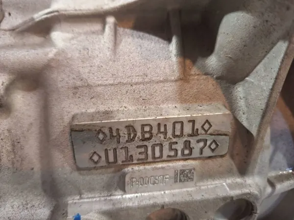 Motor elétrico Dacia Spring usado OEM S25081660 image 7