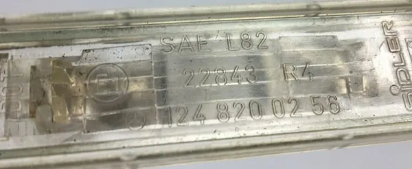 Luz de Placa Mercedes W124 1248200256 image 6