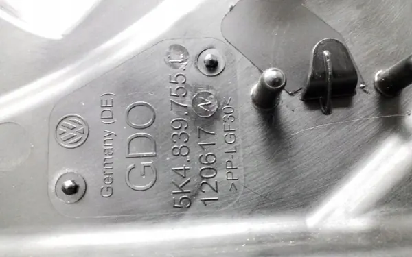 OEM 5K4839755L Takaoven ikkunanostin image 3