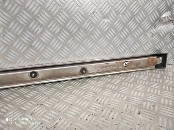 Guide de porte coulissante gauche OEM TWS40232 pour Citroen Jumper image 7