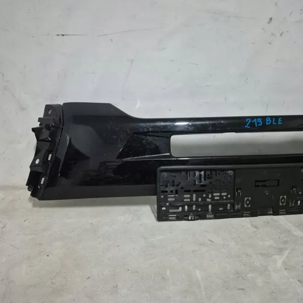 Mitsubishi OE 6400G468 Moldura Parachoques Delantero Outlander image 3