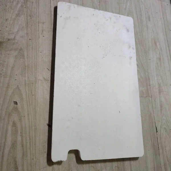 Polystyrène arrière droit Dacia Jogger OEM 745172590R image 3